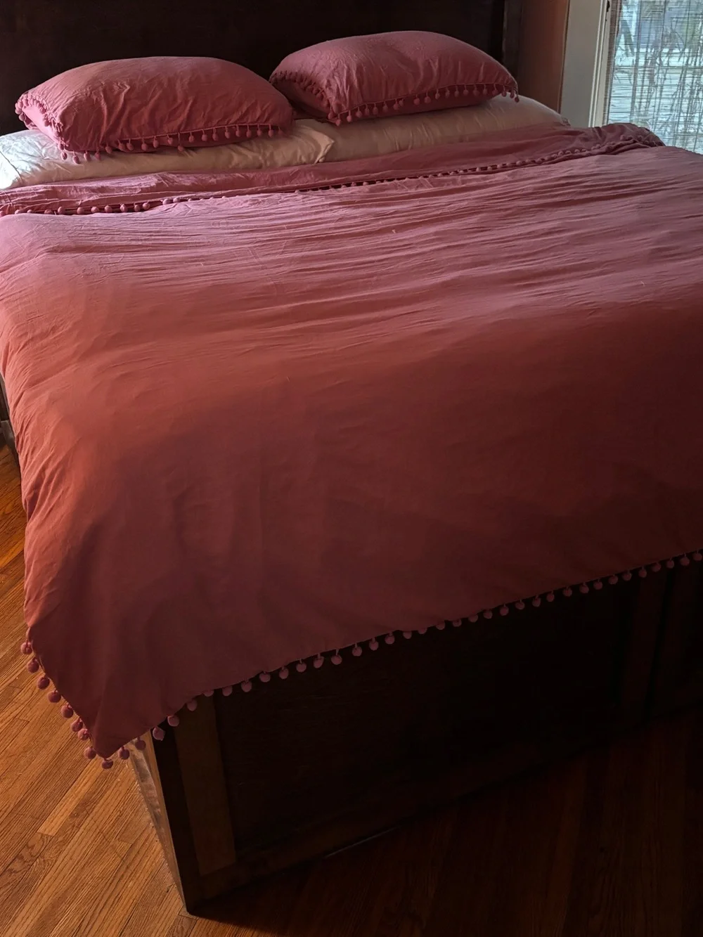 Pom-Pom Duvet Cover Set in Rose
